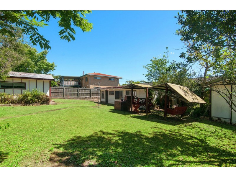 23 Westgate Ave, Springwood QLD 4127