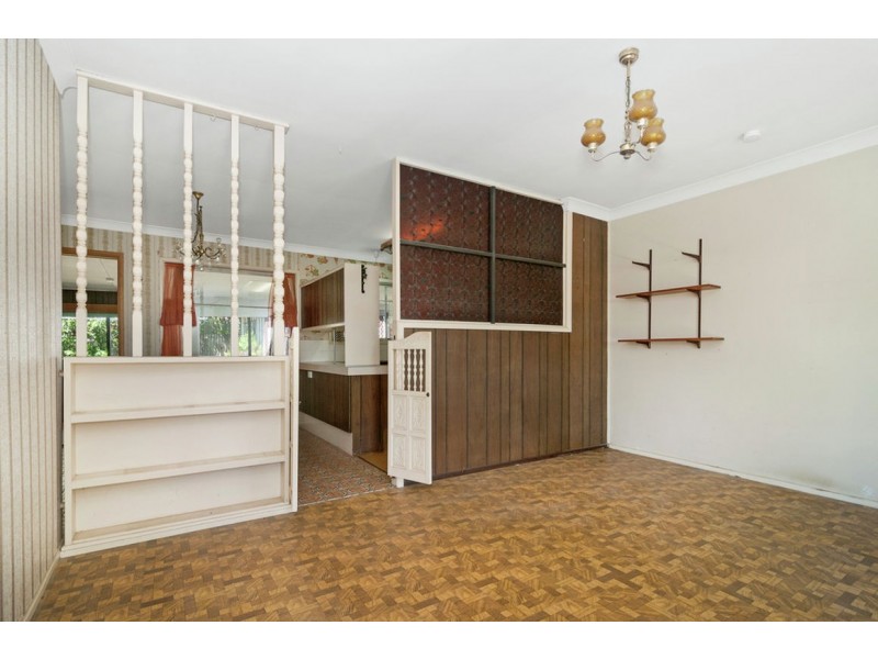 23 Westgate Ave, Springwood QLD 4127