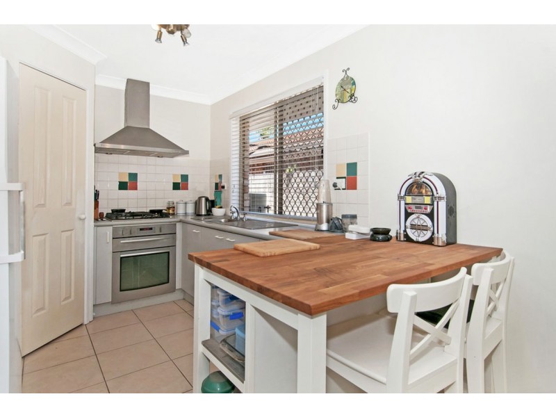 3 Rosella Street, Loganlea QLD 4131
