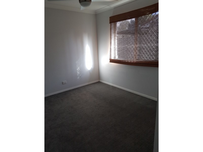 11 Mersing Court, Tanah Merah QLD 4128