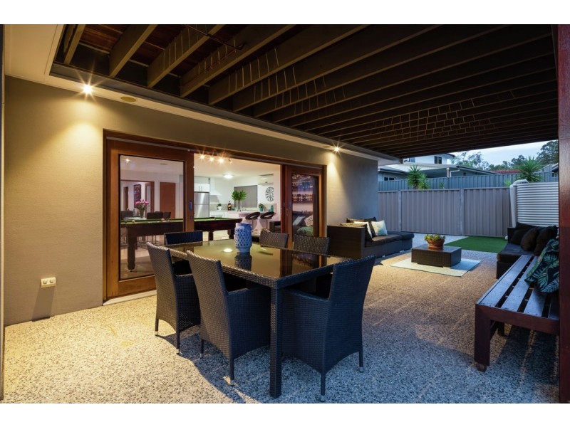 33 Yarabah Crescent, Shailer Park QLD 4128