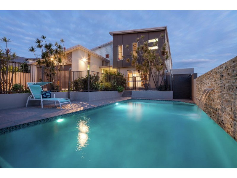 33 Yarabah Crescent, Shailer Park QLD 4128