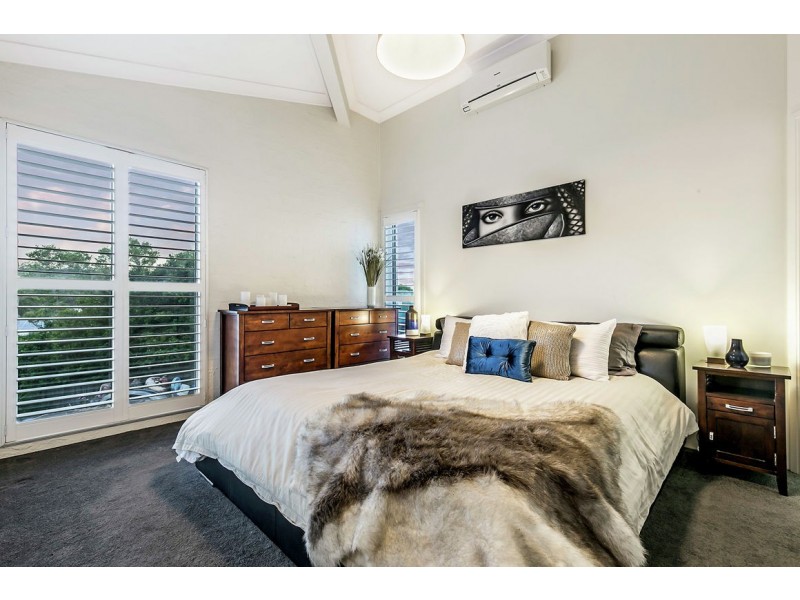 17 Paraburdoo Crescent, Shailer Park QLD 4128