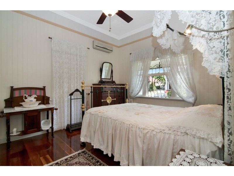 31 Pope Street, Tarragindi QLD 4121