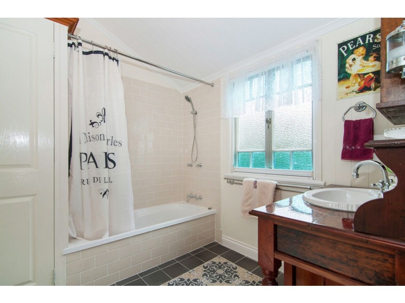 31 Pope Street, Tarragindi QLD 4121