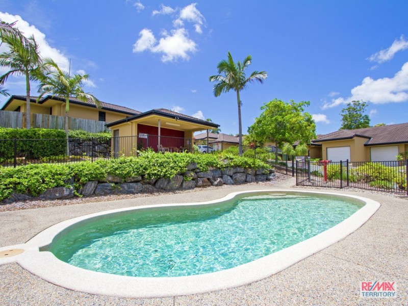 2/136 Pacific Pines Boulevard, Pacific Pines QLD 4211