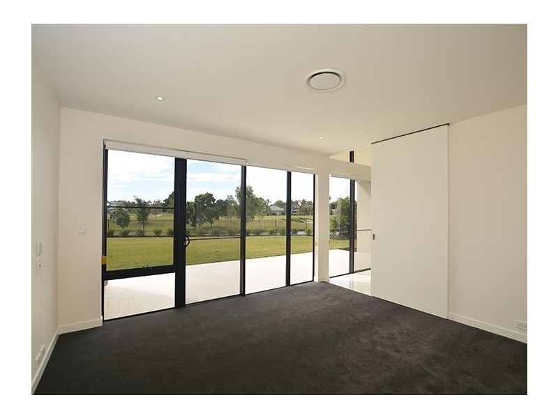 2329 Meliah Close, Sanctuary Cove QLD 4212