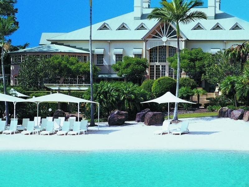 2329 Meliah Close, Sanctuary Cove QLD 4212