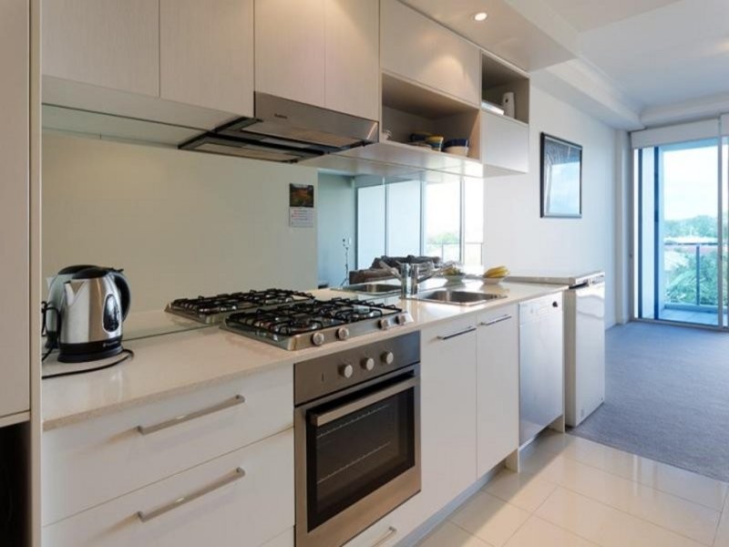 506/430 Marine Parade, Biggera Waters QLD 4216