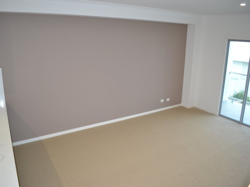 3/1 Mervyn Thomas Drive, Hope Island QLD 4212