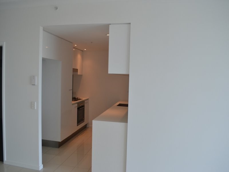 515/19 Imperial Parade, Labrador QLD 4215