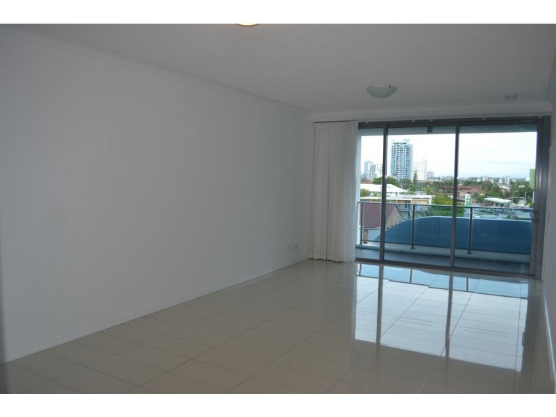 515/19 Imperial Parade, Labrador QLD 4215