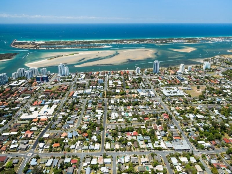 5/268 Marine Parade, Labrador QLD 4215