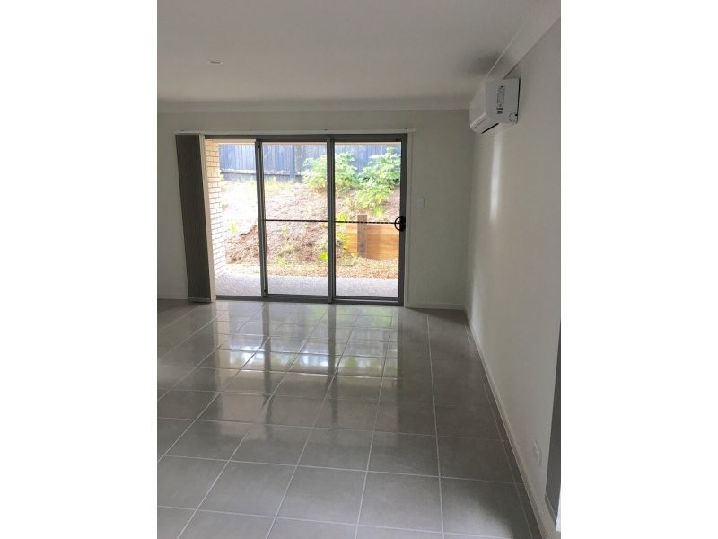 29B Custodian Crescent, Ormeau QLD 4208