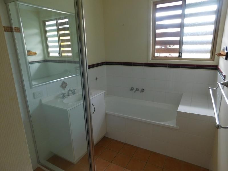 2/15 Harley Street, Labrador QLD 4215