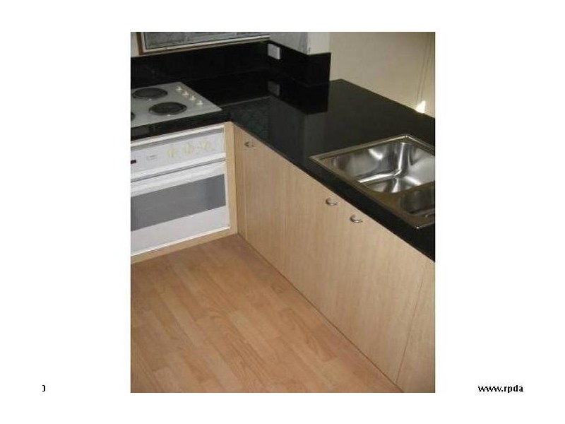 28 Reynolds Avenue, Labrador QLD 4215