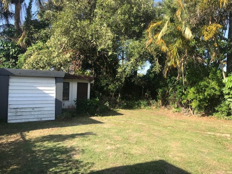 28 Reynolds Avenue, Labrador QLD 4215