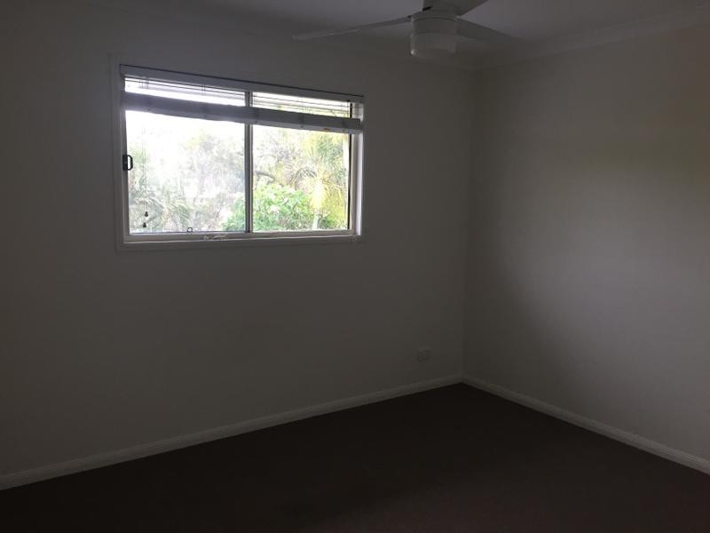 1/19 Central Street, Labrador QLD 4215