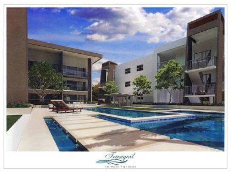 32 Broadwater Avenue, Hope Island QLD 4212
