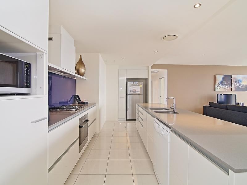 1453/9 Ferny Avenue, Surfers Paradise QLD 4217