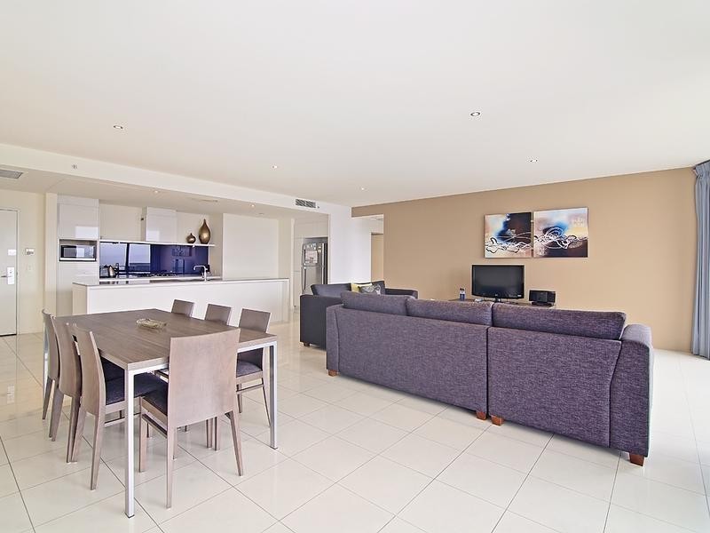 1453/9 Ferny Avenue, Surfers Paradise QLD 4217