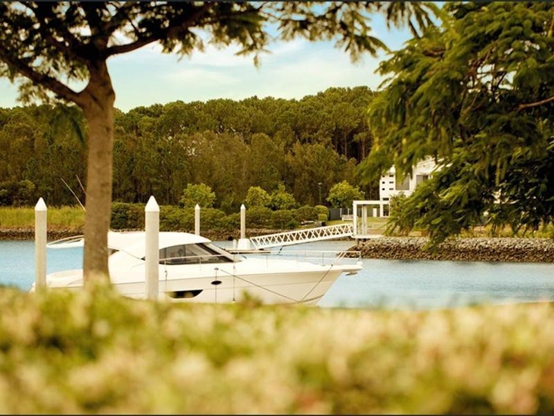 Hope Island QLD 4212