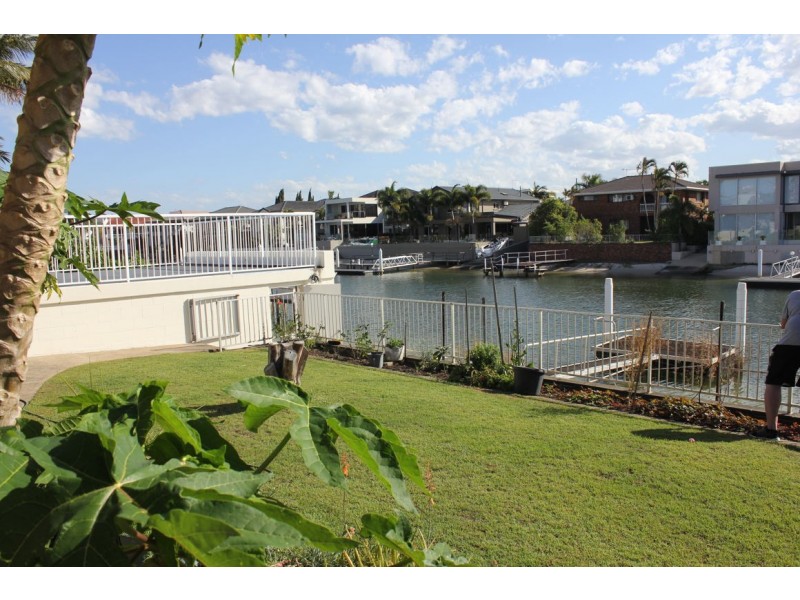 14 Midshipman Court, Paradise Waters QLD 4217
