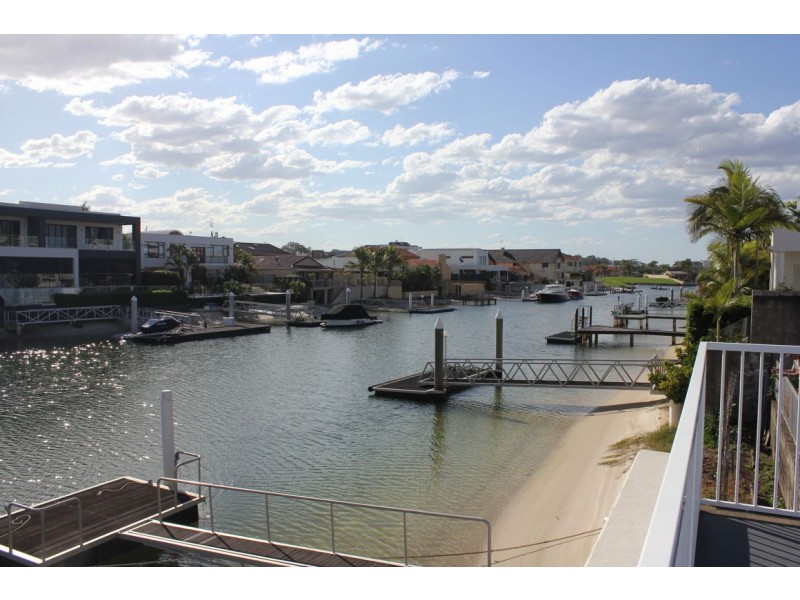 14 Midshipman Court, Paradise Waters QLD 4217