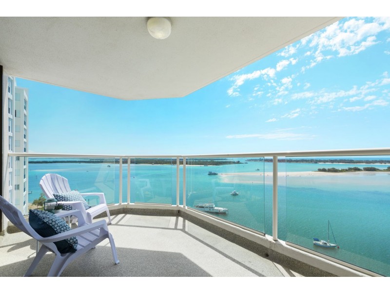 33/318 Marine Parade, Labrador QLD 4215