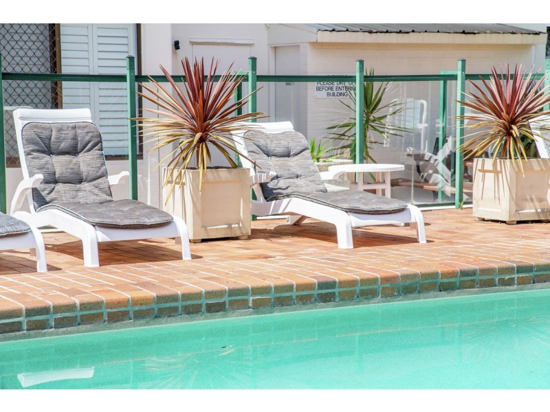 33/318 Marine Parade, Labrador QLD 4215