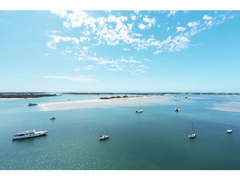 33/318 Marine Parade, Labrador QLD 4215