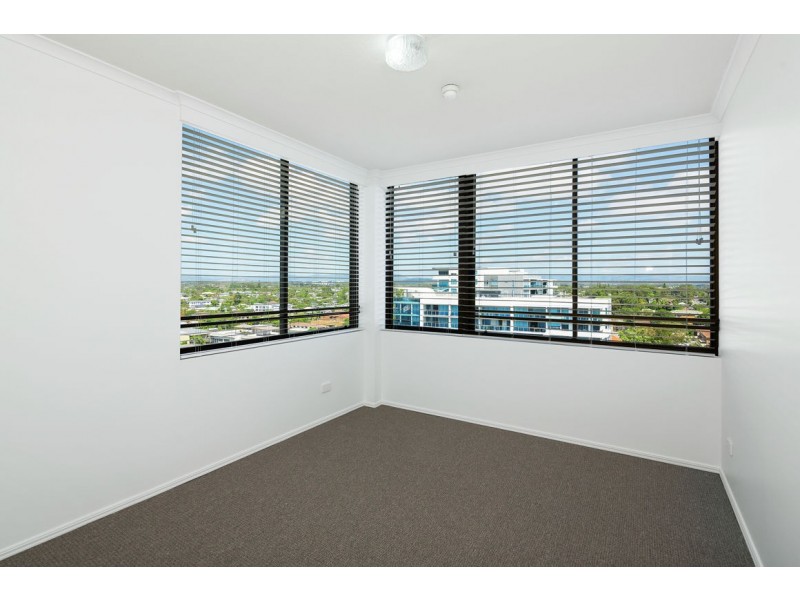 33/318 Marine Parade, Labrador QLD 4215