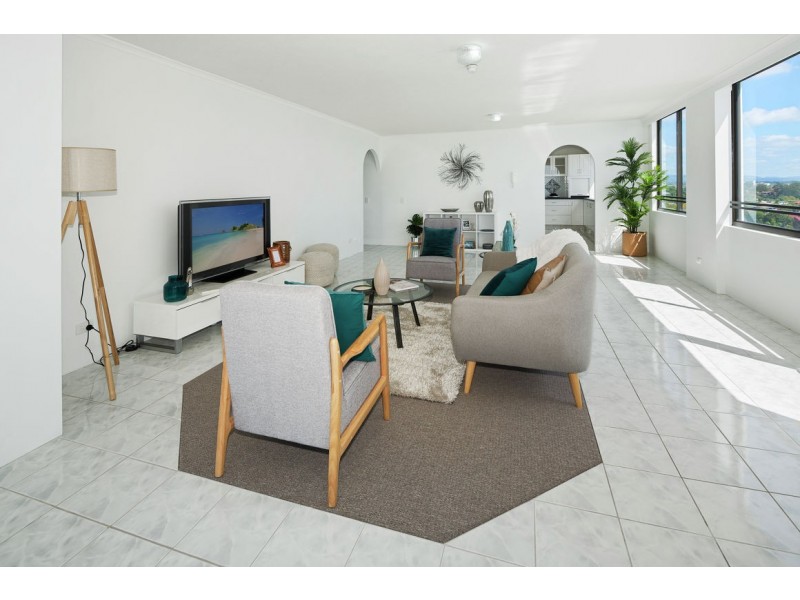 33/318 Marine Parade, Labrador QLD 4215