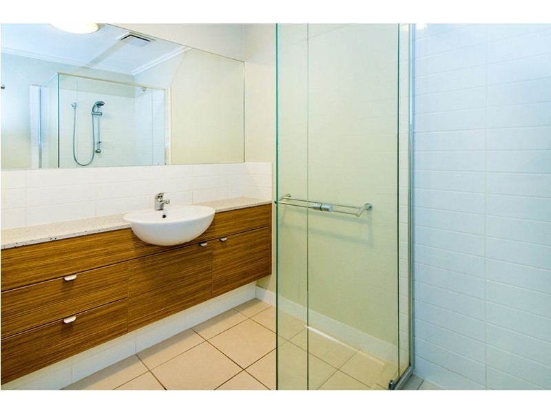 18/154 Musgrave Avenue, Southport QLD 4215