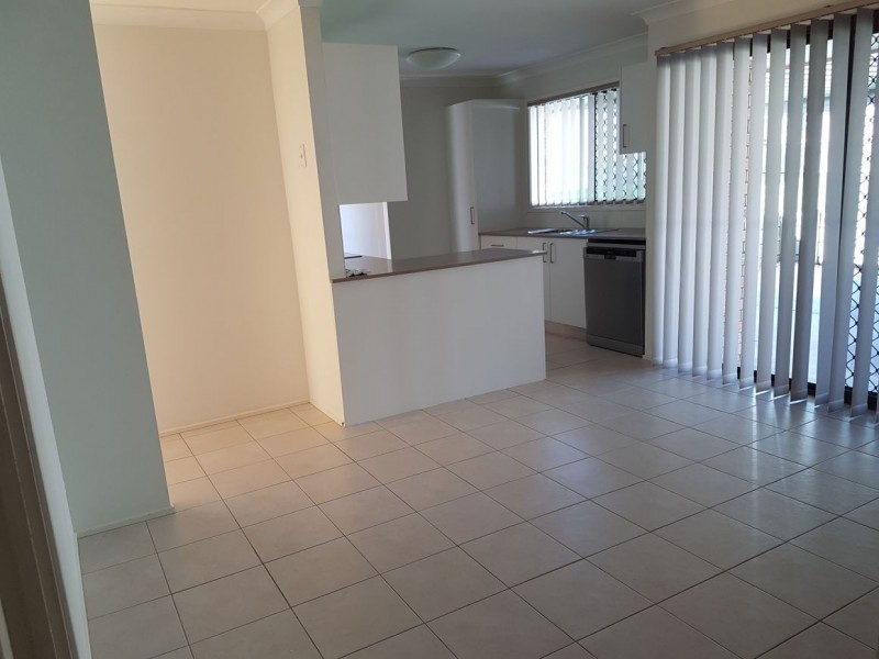 220 Discovery Drive, Helensvale QLD 4212