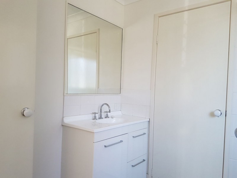 220 Discovery Drive, Helensvale QLD 4212