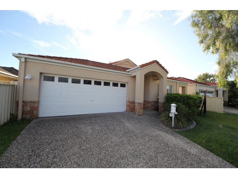 12 Jordana Street, Arundel QLD 4214