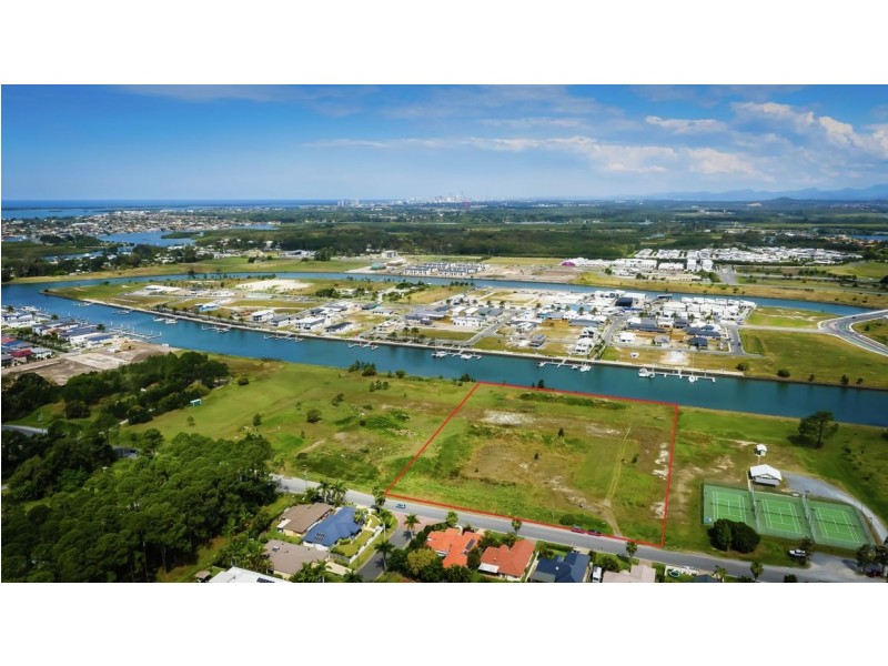 23-31 Sickle Avenue, Hope Island QLD 4212
