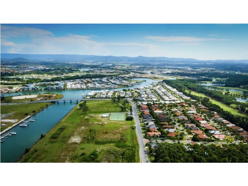 23-31 Sickle Avenue, Hope Island QLD 4212
