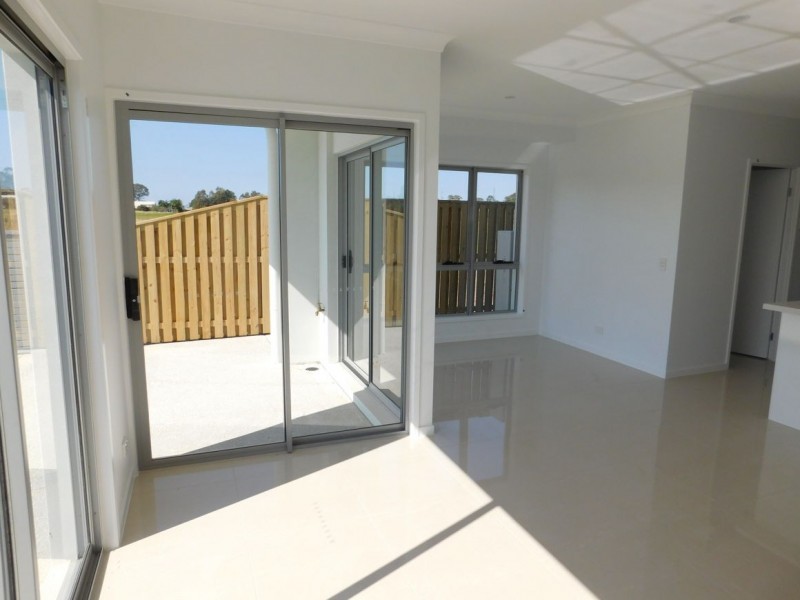 20/156 Marina Quays Boulevard, Hope Island QLD 4212