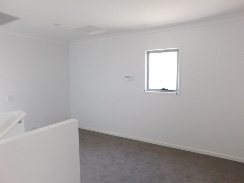 20/156 Marina Quays Boulevard, Hope Island QLD 4212