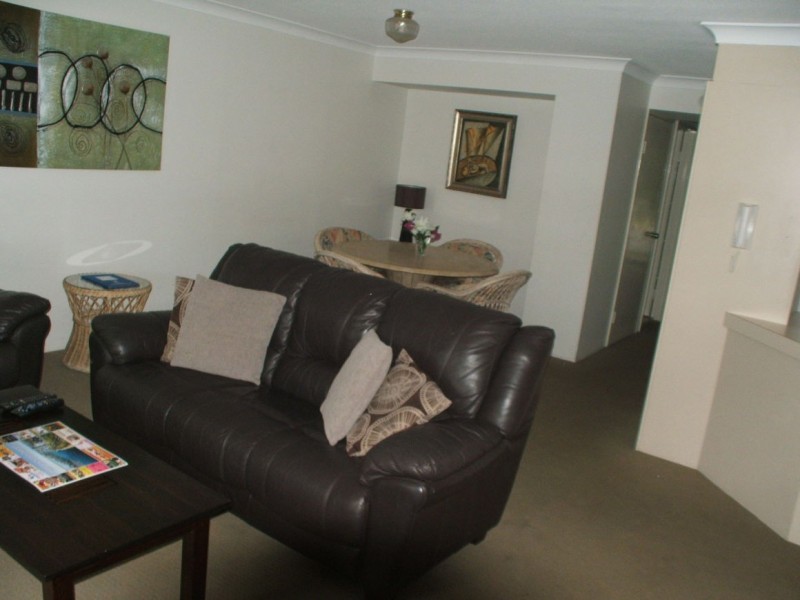 12/37 Bayview Street, Runaway Bay QLD 4216