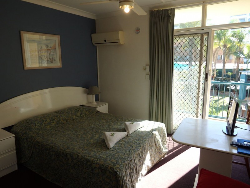 125 Frank Street, Labrador QLD 4215