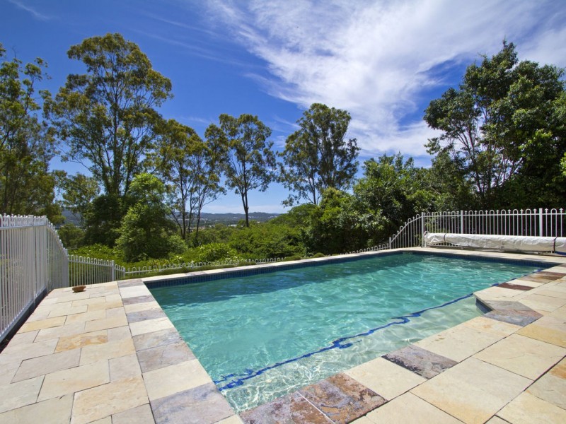 23 Clarence Drive, Helensvale QLD 4212