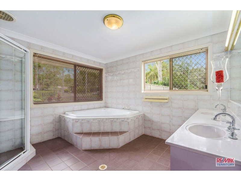 1 Colo Court, Helensvale QLD 4212
