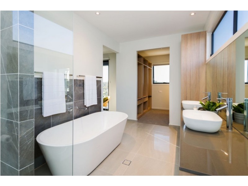 99 River Links Boulevard East, Helensvale QLD 4212