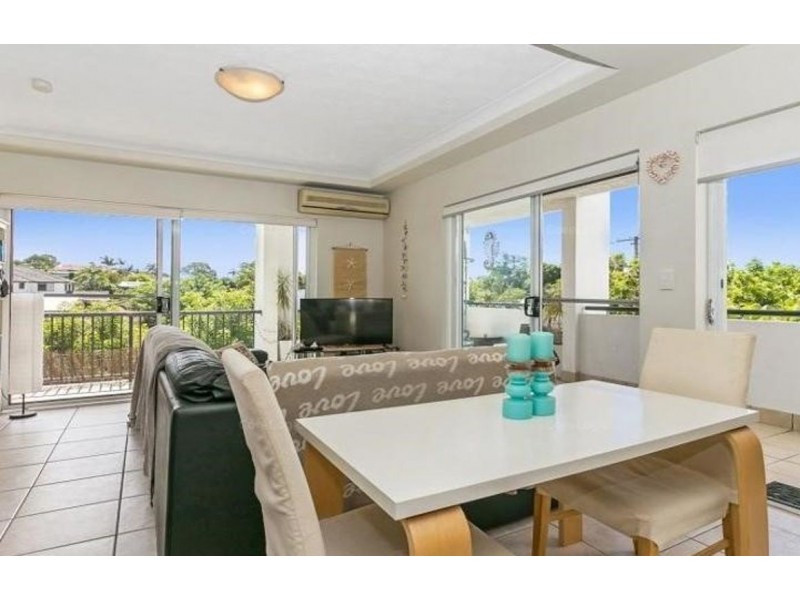 4/97 Muir Street, Labrador QLD 4215