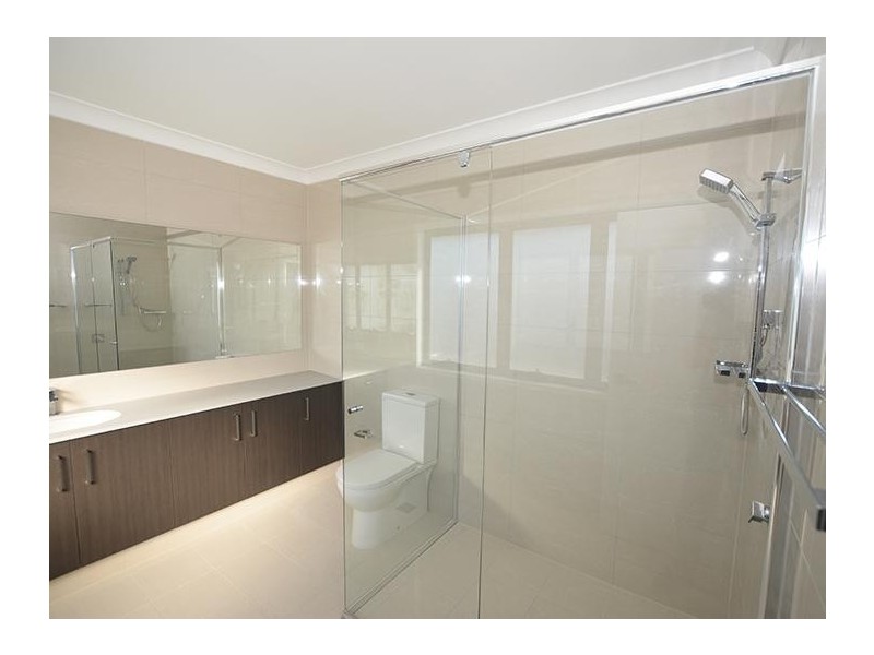 16/156 Marina Quays Boulevard, Hope Island QLD 4212