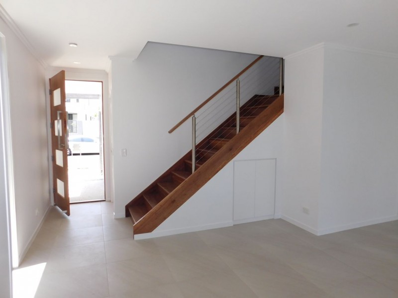 95 Evergreen View, Robina QLD 4226