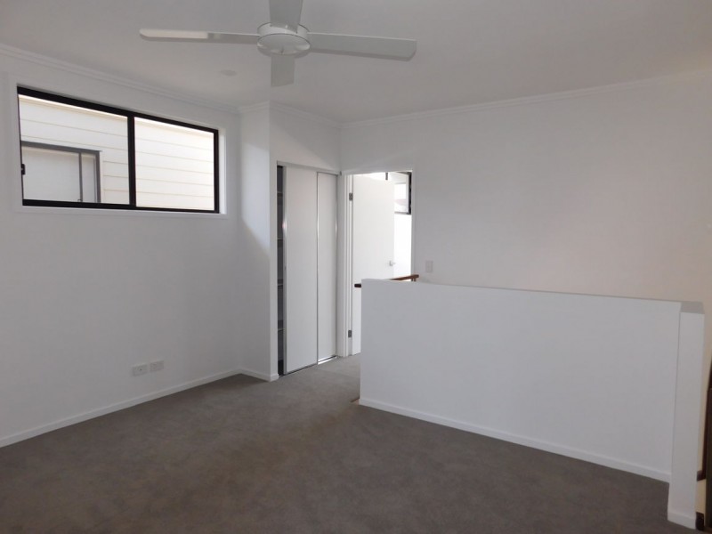 95 Evergreen View, Robina QLD 4226